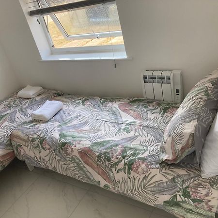 2 Bed Chalet Romney Sands Greatstone Ngoại thất bức ảnh