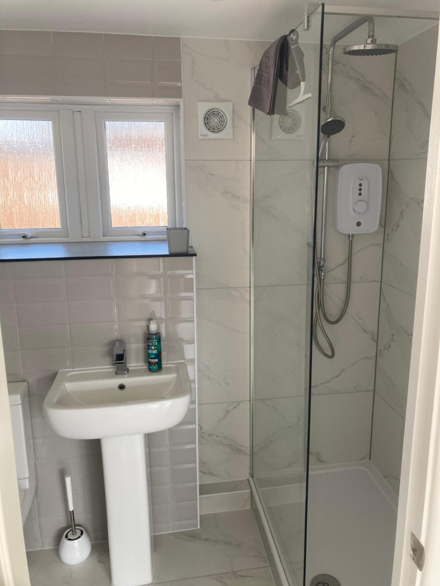 2 Bed Chalet Romney Sands Greatstone Ngoại thất bức ảnh