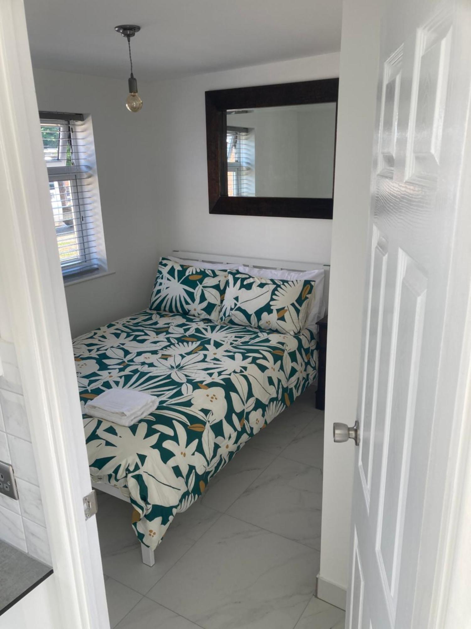 2 Bed Chalet Romney Sands Greatstone Ngoại thất bức ảnh